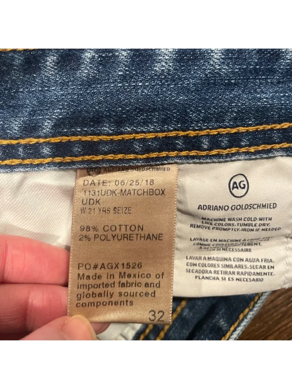 AG Matchbox Slim Straight Jean 32x33.5 21 Yrs Seize Distressed Faded AG-ED Denim